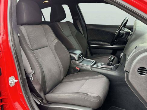 Used 2022 Dodge Charger SXT RWD image 50