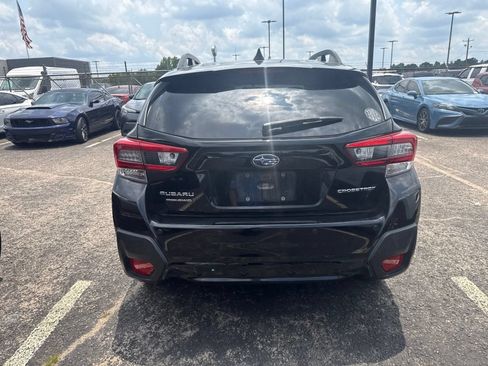 Used 2023 Subaru Crosstrek 2.5i Limited AWD/4WD image 6