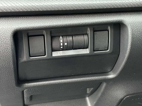 Certified 2026 Subaru Crosstrek 2.5i AWD/4WD image 9