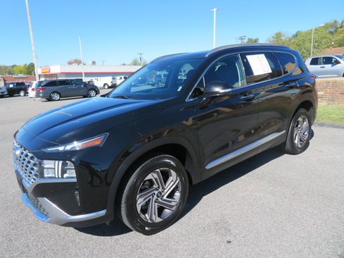 Used 2023 Hyundai Santa Fe SEL w/ Premium Package image 7