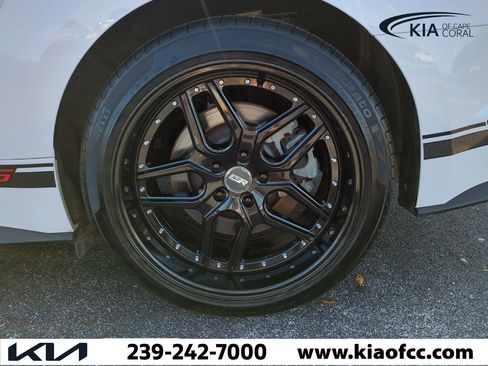 Used 2023 Ford Mustang GT Premium w/ Equipment Group 401A image 10