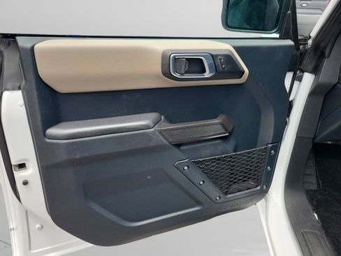 Used 2024 Ford Bronco Wildtrak AWD/4WD image 14