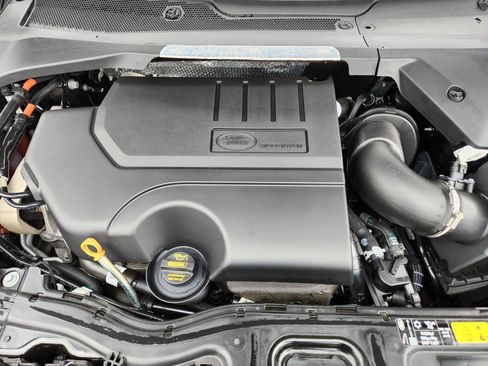 Certified 2025 Land Rover Discovery Sport S AWD/4WD image 9