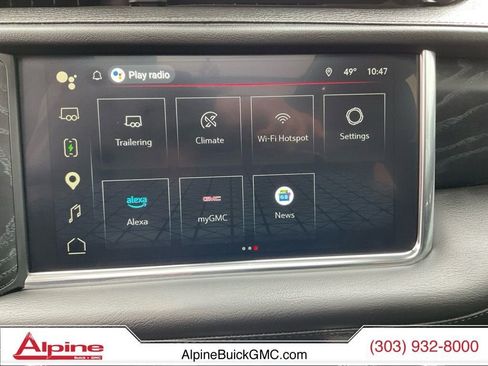 Used 2022 GMC Yukon XL Denali w/ Denali Premium Package image 16