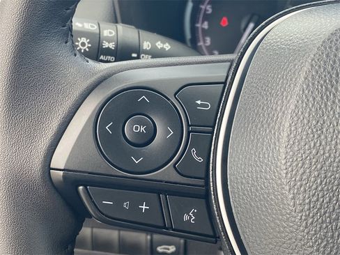 Certified 2025 Toyota RAV4 XLE Premium image 24