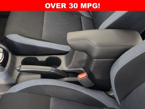 New 2025 Nissan Versa SV w/ Trunk Package FWD image 8