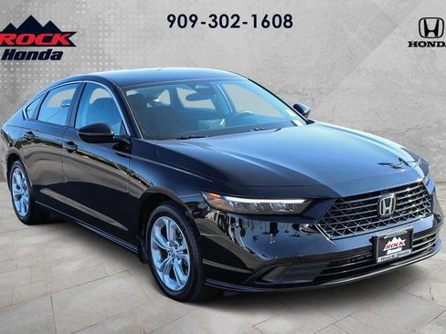 Certified 2025 Honda Accord LX image 3