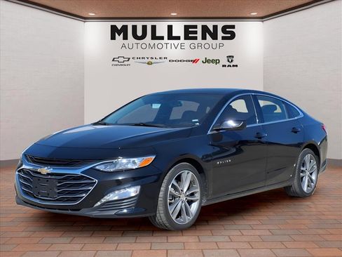 Used 2024 Chevrolet Malibu LT image 1