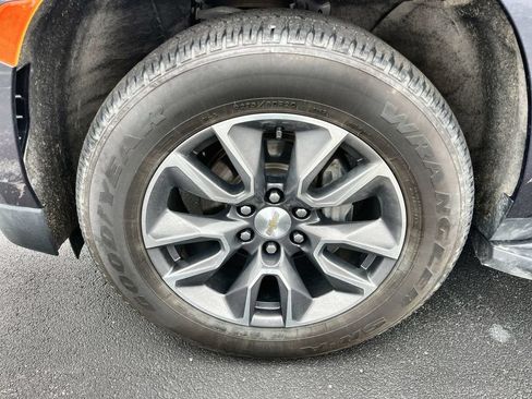Used 2023 Chevrolet Tahoe LT w/ Luxury Package AWD/4WD image 33