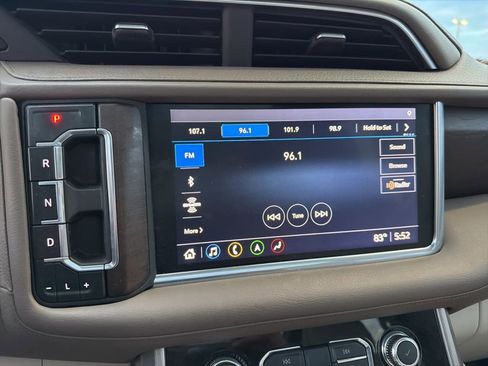 Used 2021 GMC Yukon Denali w/ Denali Premium Package AWD/4WD image 20