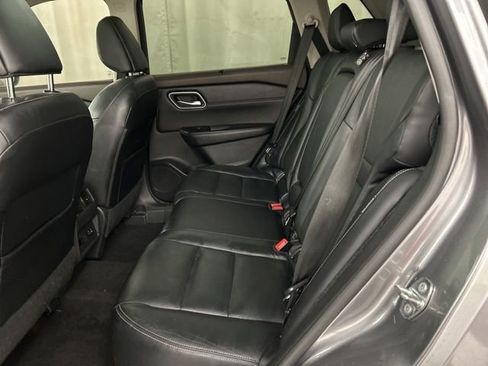 Used 2021 Nissan Rogue SL w/ Premium Package AWD/4WD image 23
