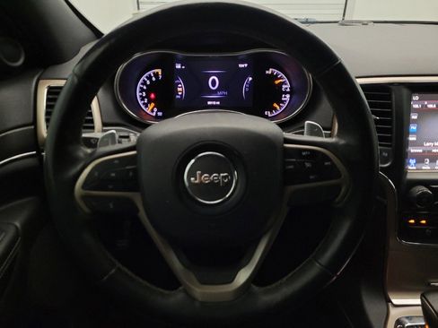 Used 2017 Jeep Grand Cherokee Limited w/ Luxury Group II image 22