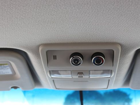 Used 2014 Nissan NV 3500 SL w/ Technology Package RWD image 26