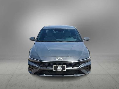 Certified 2025 Hyundai Elantra Limited