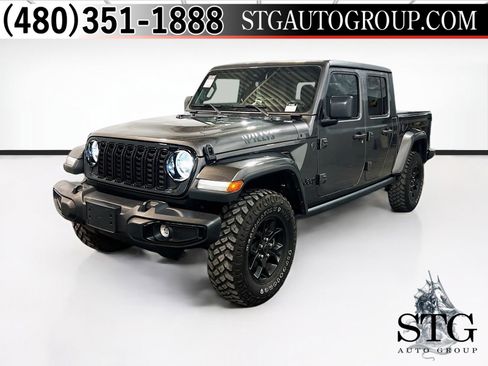 Used 2024 Jeep Gladiator Sport image 1