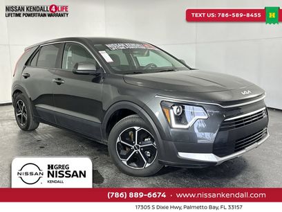 Used 2025 Kia Niro LX