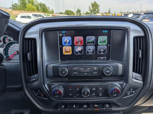 Used 2017 Chevrolet Silverado 1500 LTZ Z71 w/ LTZ Plus Package AWD/4WD image 14