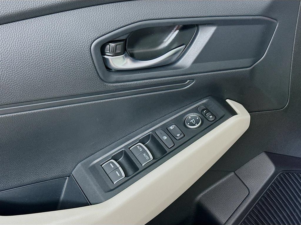 Used 2026 Honda Accord LX image 21
