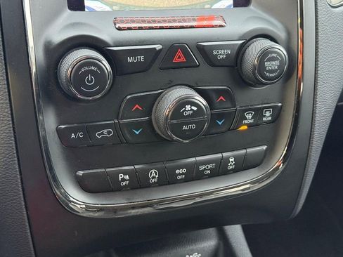 Used 2018 Dodge Durango GT image 21