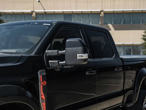 Used 2024 Ford F250 Lariat w/ Lariat Ultimate Package AWD/4WD image 26