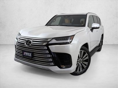 Used 2026 Lexus LX 600 4WD w/ Accessory Package (Z1)
