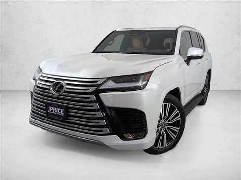 Used 2026 Lexus LX 600 4WD w/ Accessory Package (Z1) image 1