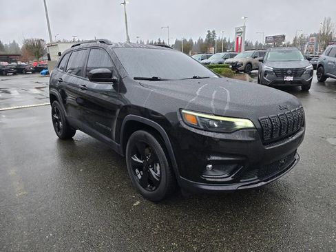 Used 2021 Jeep Cherokee Altitude image 4