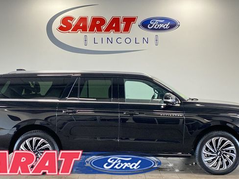 Certified 2026 Lincoln Navigator L Black Label AWD/4WD image 1