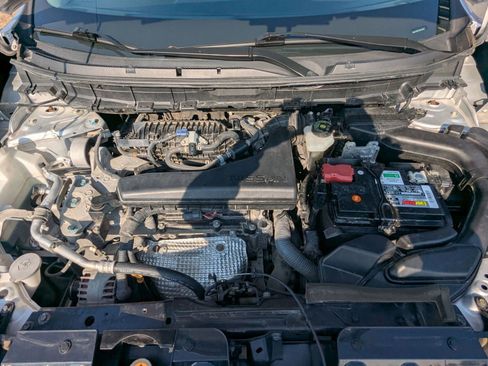 Used 2020 Nissan Rogue SV AWD/4WD image 27