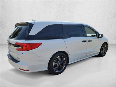 Used 2021 Honda Odyssey Elite image 5