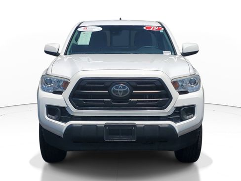 Certified 2019 Toyota Tacoma SR w/ SR Convenience Package RWD image 2