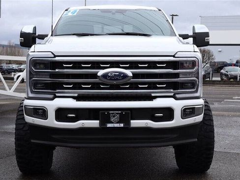 Used 2024 Ford F350 Platinum w/ FX4 Off-Road Package AWD/4WD image 8