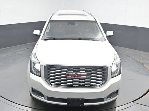 Used 2018 GMC Yukon XL Denali w/ Denali Ultimate Package AWD/4WD image 14