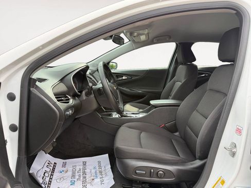 Used 2024 Chevrolet Malibu LT w/ Sport Edition FWD image 10