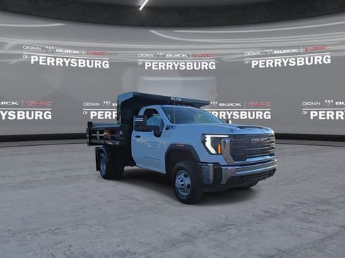 New 2026 GMC Sierra 3500 Pro w/ Convenience Package AWD/4WD image 2
