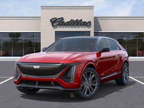 New 2026 Cadillac Lyriq V w/ Exterior Carbon Fiber Package AWD/4WD image 6