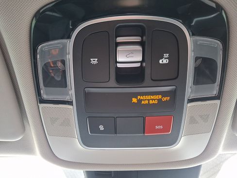 Used 2023 Hyundai Tucson Limited image 34