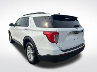 Used 2023 Ford Explorer XLT AWD/4WD video 3