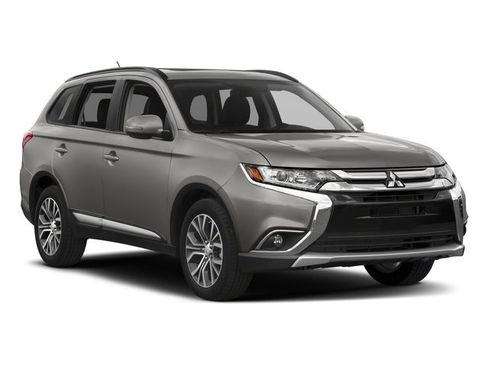 Used 2018 Mitsubishi Outlander LE image 9