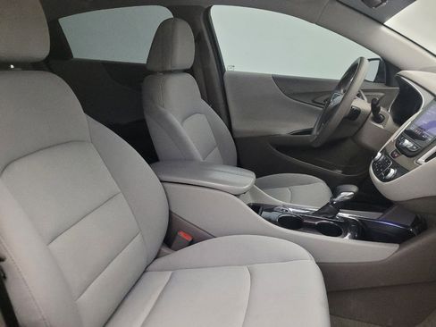 Used 2022 Chevrolet Malibu LT FWD image 21