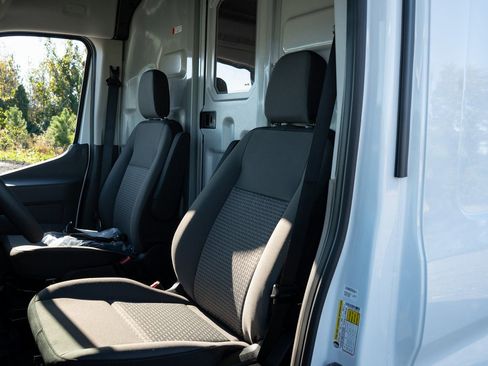 New 2026 Ford Transit 150 148 Medium Roof image 15