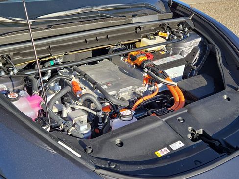 New 2026 Lexus RZ 450e AWD image 10