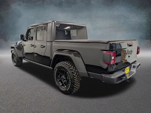 Used 2025 Jeep Gladiator Sport AWD/4WD image 6