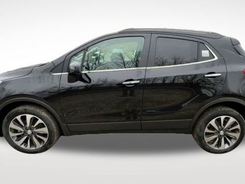 Used 2022 Buick Encore Preferred w/ Safety Package image 5