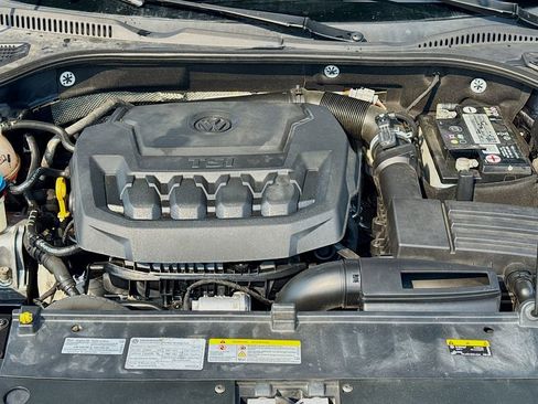 Used 2021 Volkswagen Passat 2.0T SE image 28