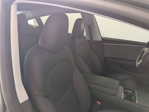 Used 2025 Tesla Model 3 RWD image 31