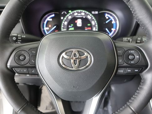 Used 2024 Toyota RAV4 XLE w/ Convenience Package AWD/4WD image 14