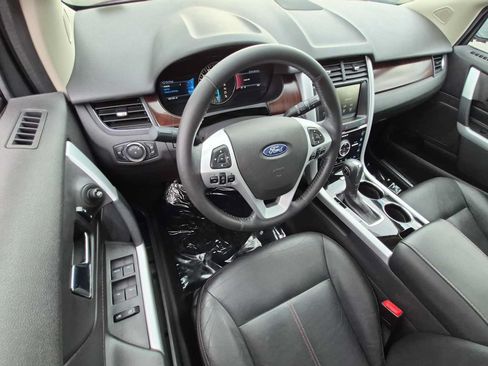 Used 2014 Ford Edge Limited w/ Equipment Group 302A AWD/4WD image 10