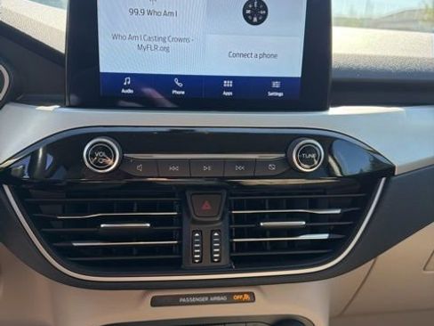 Used 2020 Ford Escape SEL AWD/4WD image 10