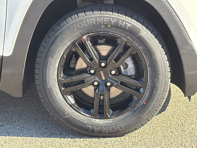 Used 2023 GMC Terrain AT4 AWD/4WD image 8